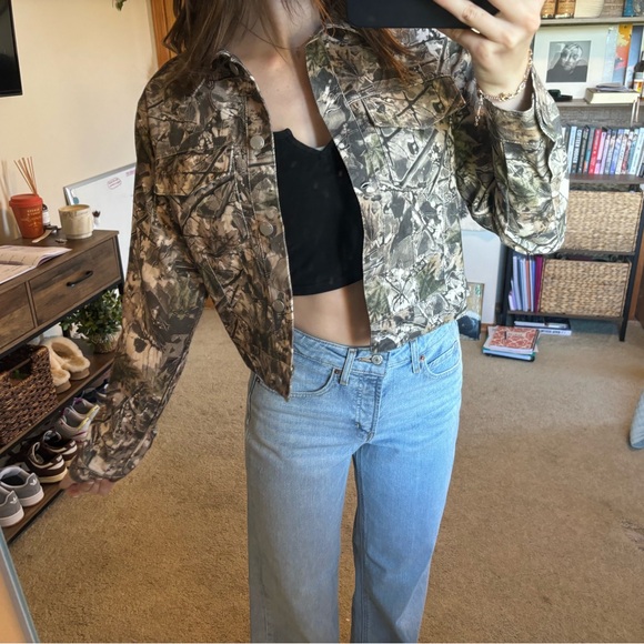 Camo Jean Jacket - Picture 15 of 16